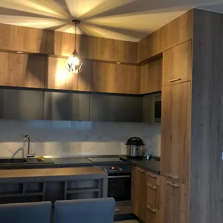 وردة اليجا Apartman *