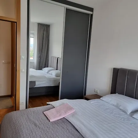 وردة اليجا *