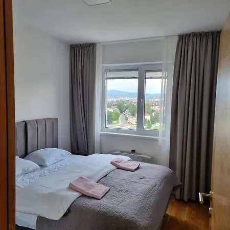 وردة اليجا Lägenhet *